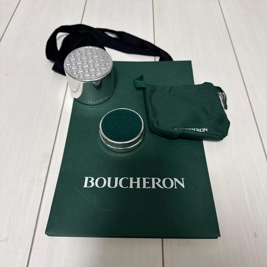Boucheron ショッパー、リングケース、ポーチセット Boucheron ショッパー、リングケース、ポーチセット