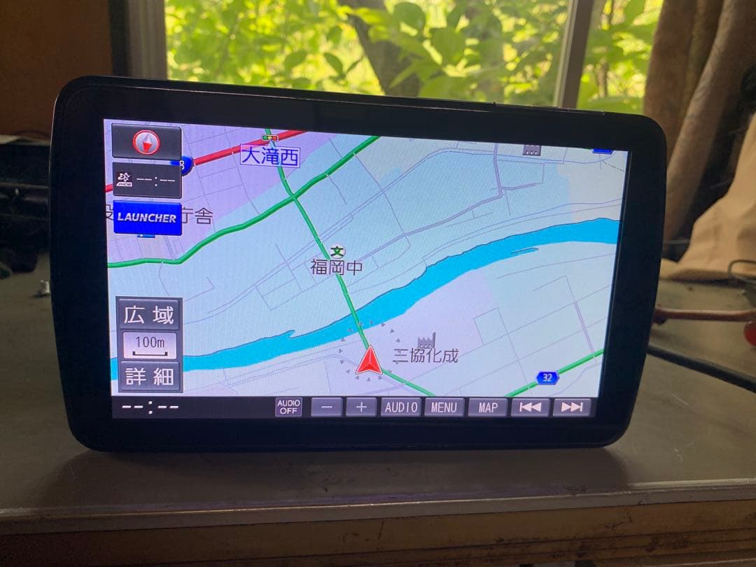 邦画・日本映画 Panasonic CN-F1D9D パナソニックCN-F1D 9型大画面でブルーレイが見られる！ ストラーダの