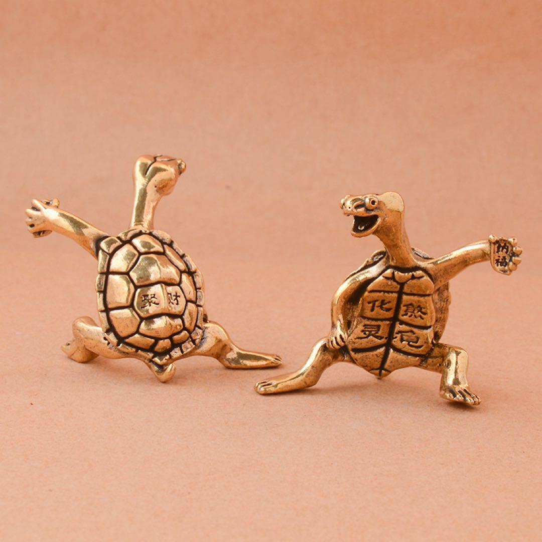 608 【1点】真鍮製 亀の置物 聚財刻印 ミニサイズ 縁起モチーフ