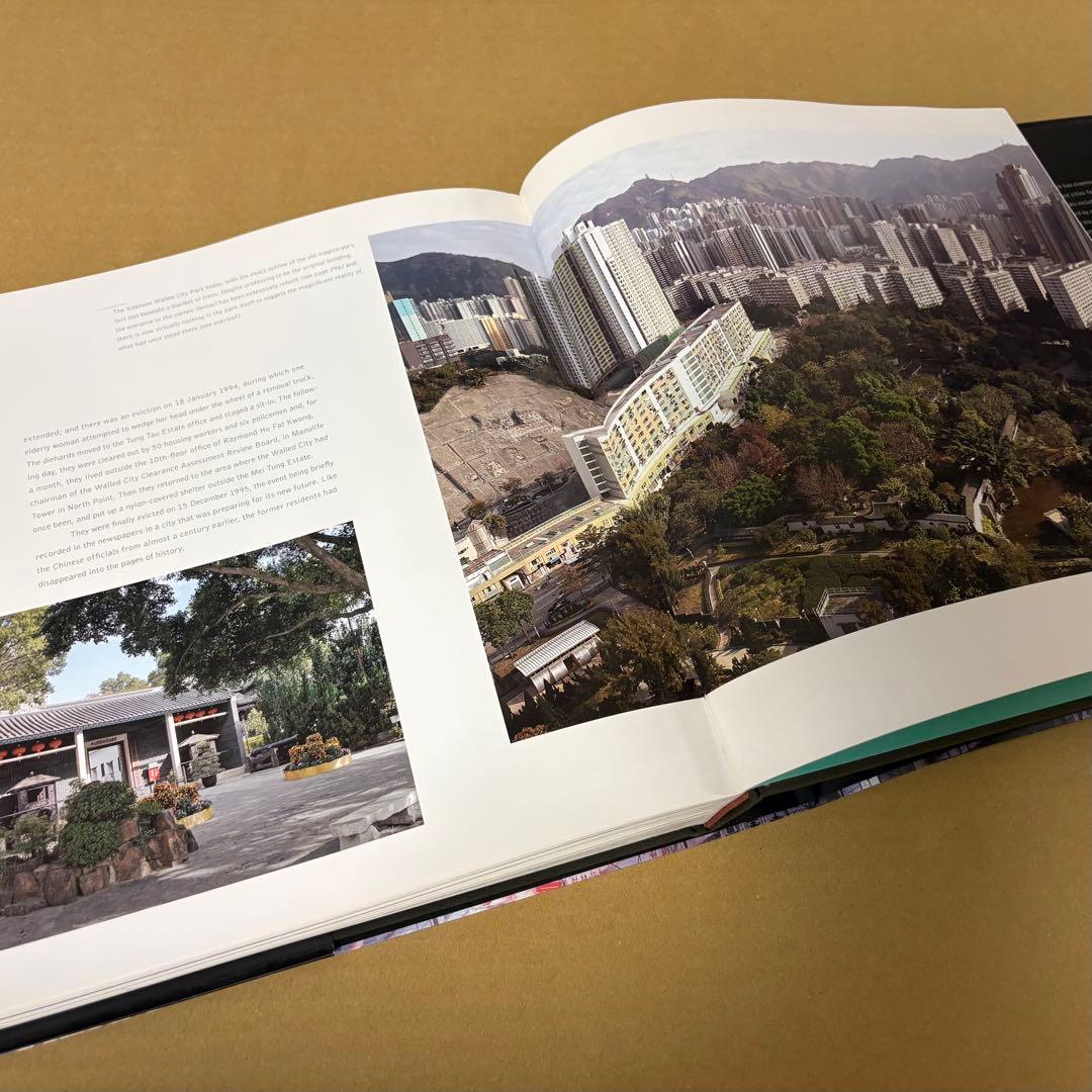 洋書】City of Darkness: Revisited 九龍城砦 写真集 - メルカリ