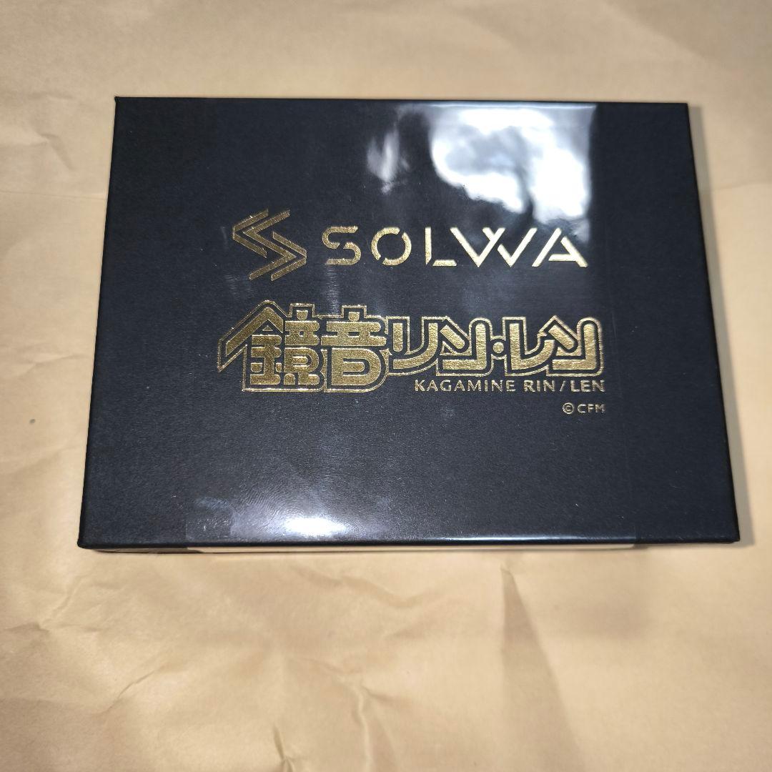 鏡音リン 本革L字ファスナー長財布 缶バッジ付き 　リバイバル 4570140115286_1_grande.jpg?v=