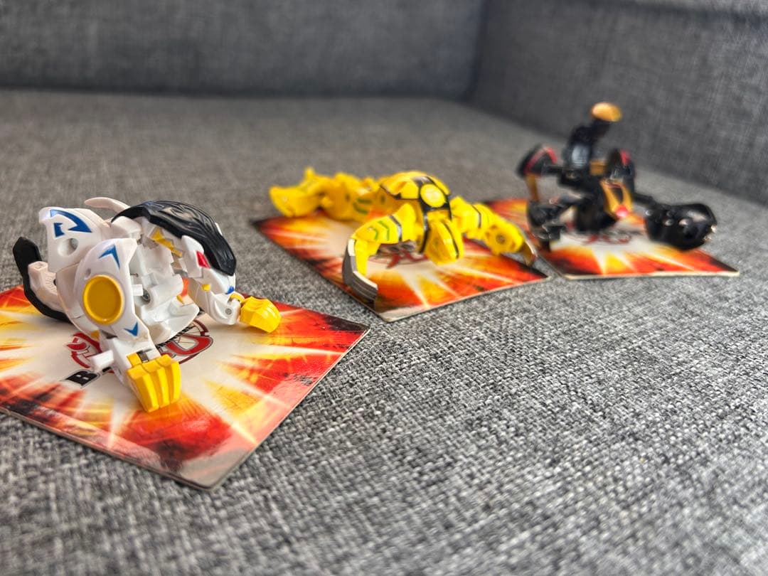◇爆丸◇BAKUGAN◇バクガン◇爆テクシリーズ 出陣デッキ シャドウ三獣