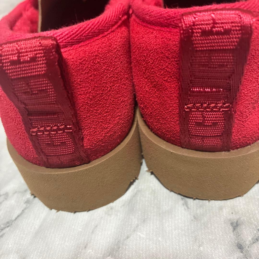 極美品】UGG アグ モカシン 完売カラーリボンレッド
