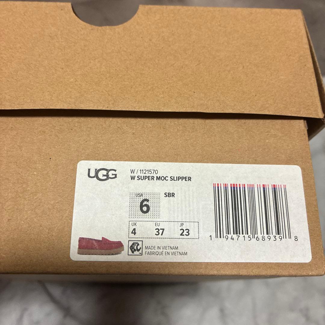 極美品】UGG アグ モカシン 完売カラーリボンレッド