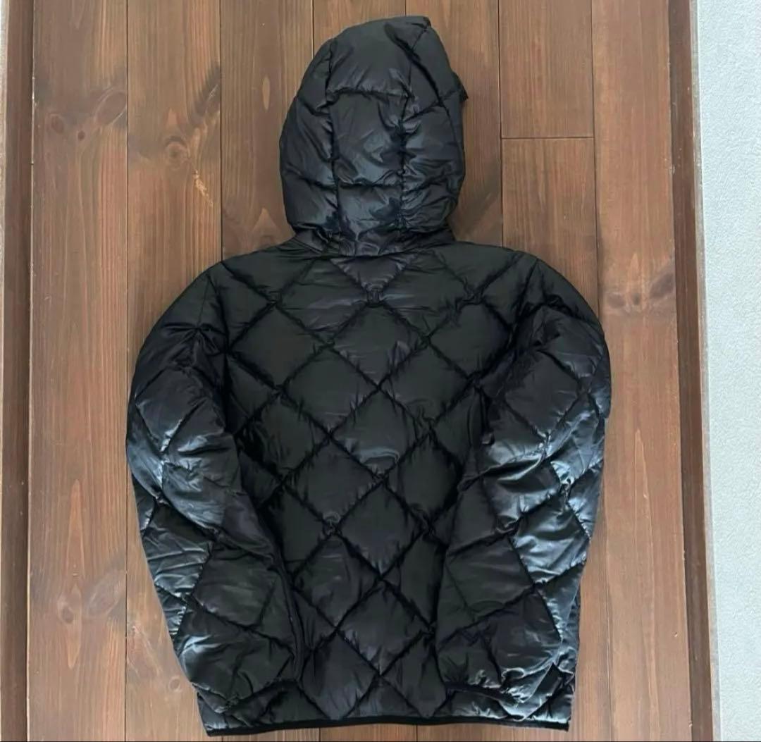 mont-bell】 リバーシブル ダウンジャケット 黒/赤 キルティング