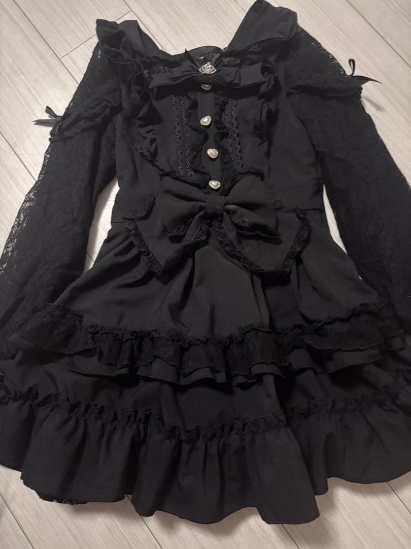 LIZLISA ティアラリボンティアードワンピース - メルカリ