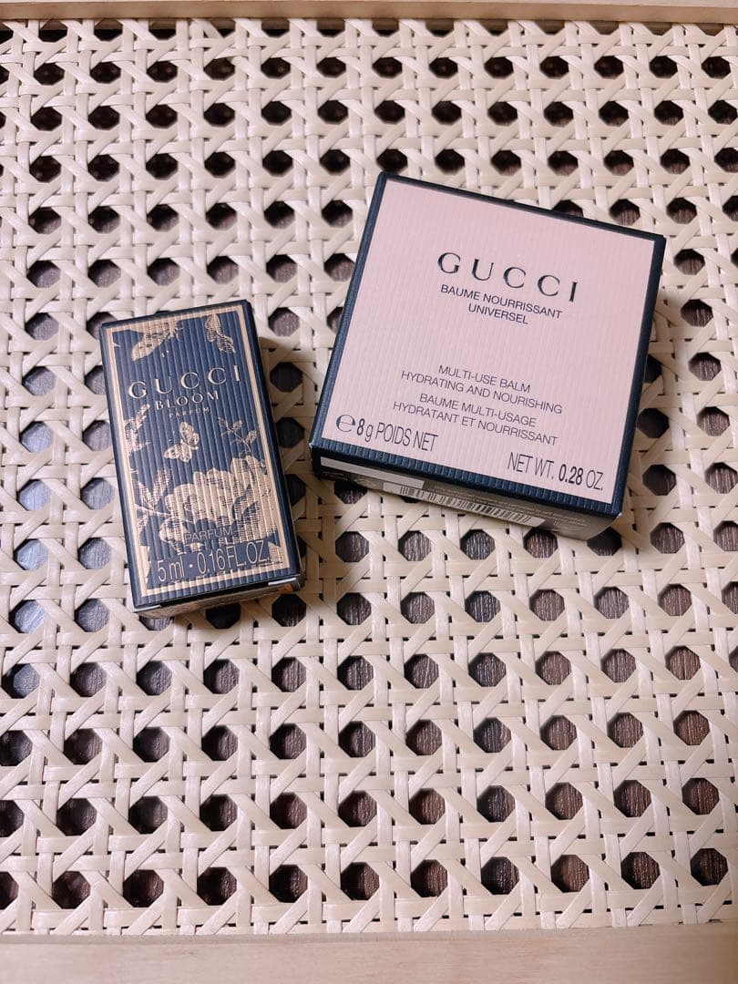 グッチ バームクーヘンヌリサンユニヴェルセル ブルームパルファム
