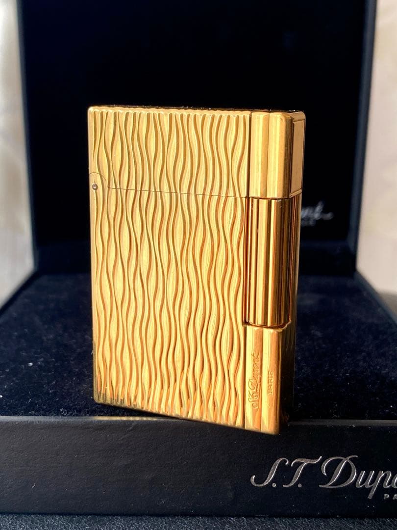 美品 開閉音 快音キーーン デュポン ガスライター ゴールド 波模様