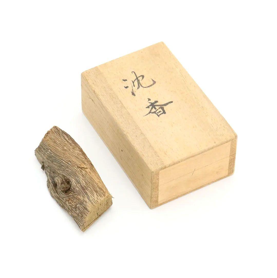 香木 沈香 香道具 約14.76g　N392　Z1 香木 沈香 香道具 約14.76g N392 Z1 - メルカリ