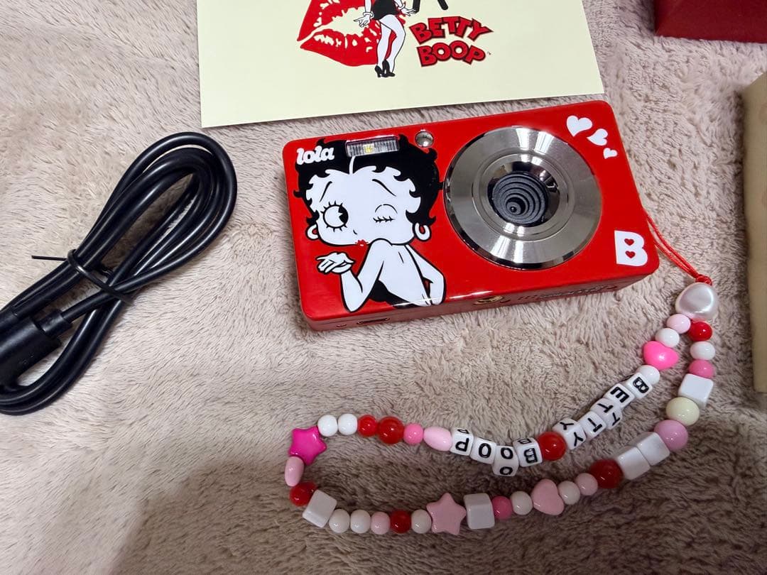 ベティーブープ デジカメ LOLA 平野紫耀