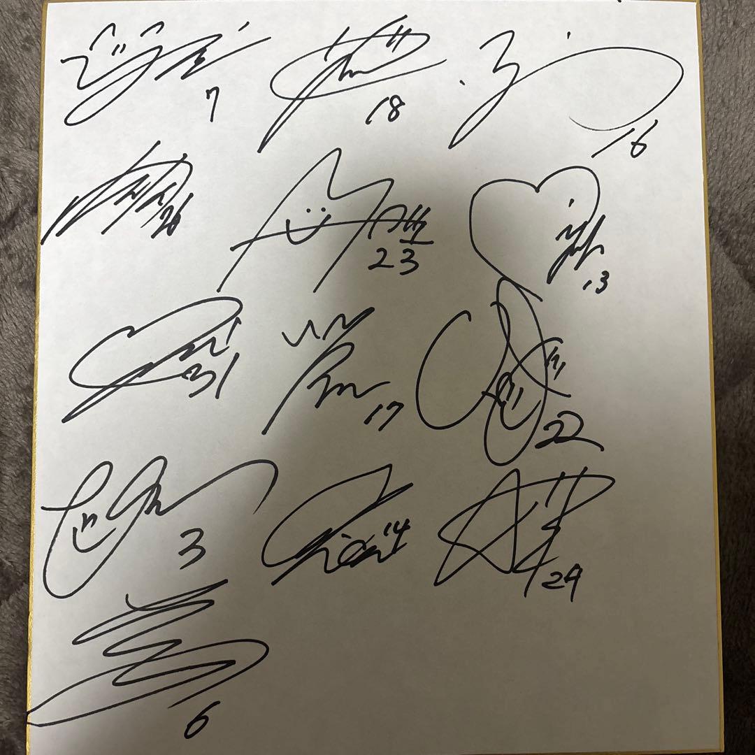 セレッソ大阪ヤンマーレディース 直筆サイン色紙 新井萌禾 白垣うの 百