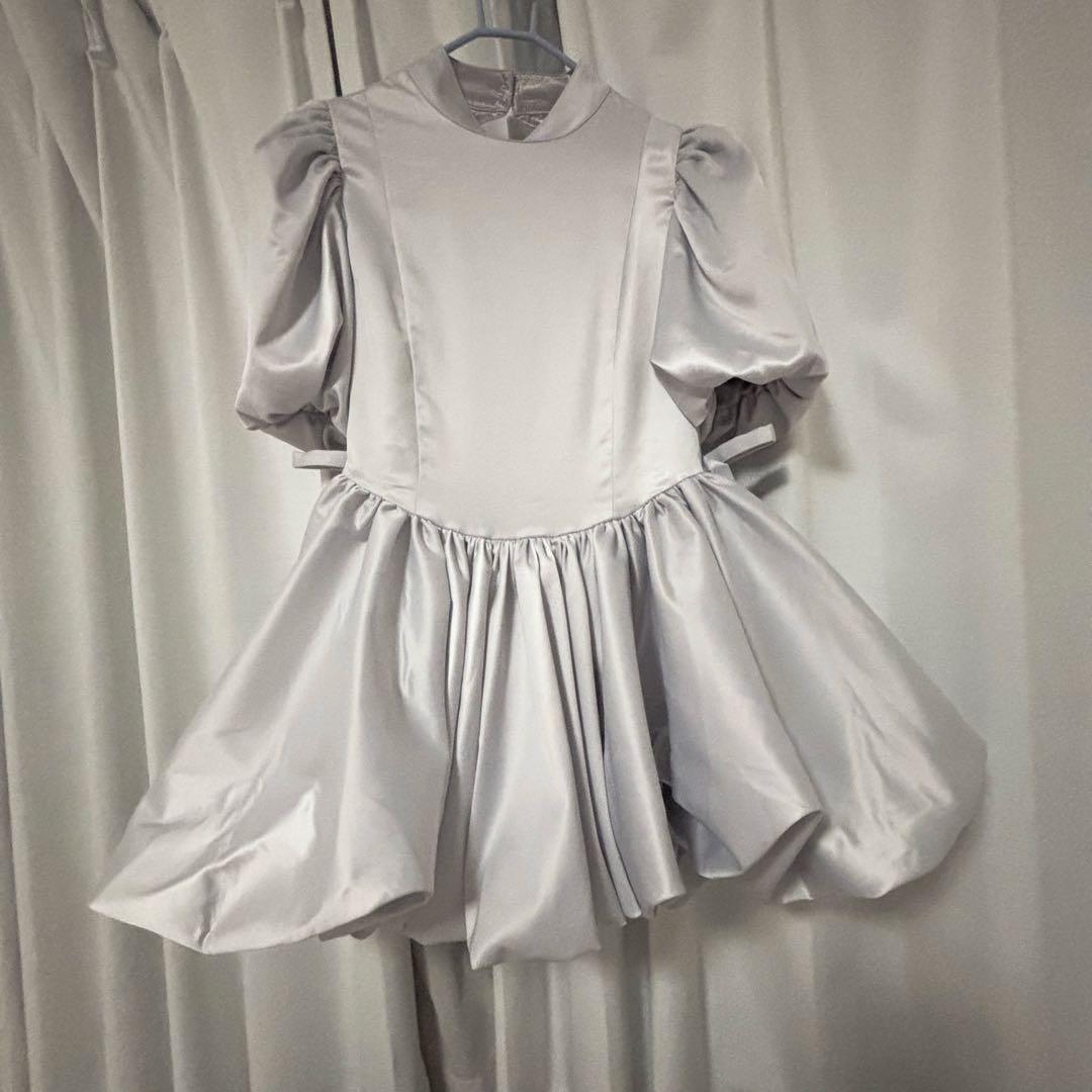treaturself satin balloon peplum mini - メルカリ