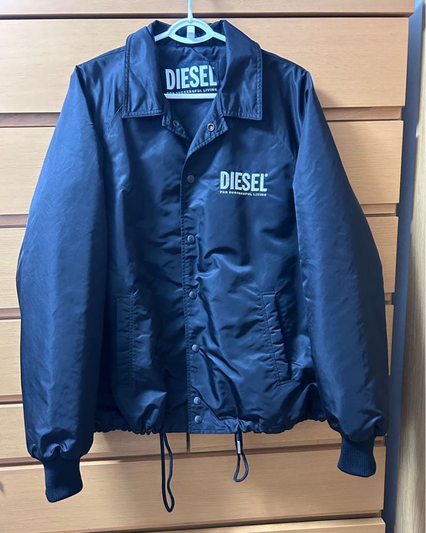 DIESELナイロンジャケット DIESEL（ディーゼル）の「メンズ ジャケット ウインドブレーカー