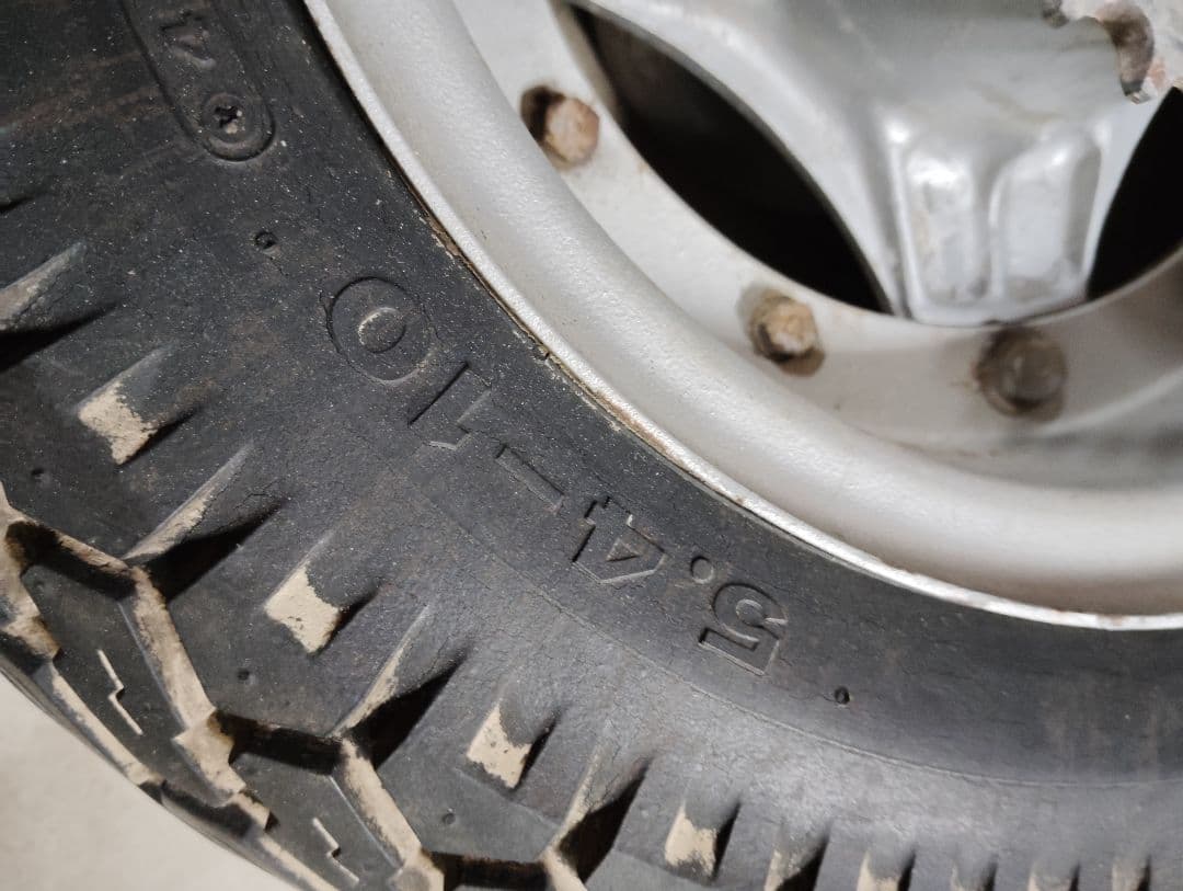 R＆P モトラ ノーティー ダックスのスプロケット付きタイヤホイール