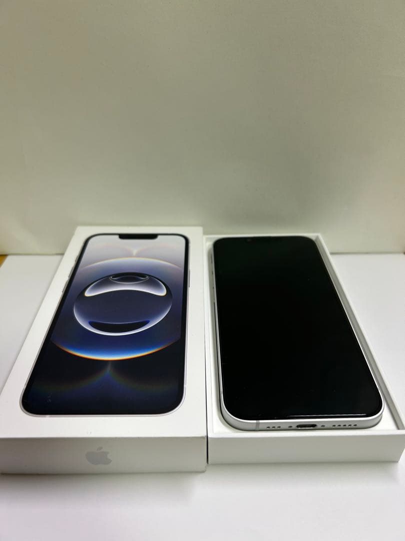 Apple iPhone16e 256gb ホワイト 1週間使用 iPhone 【使用9か月】Apple