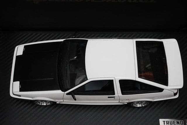 イグニッションモデル 1/18 AE86 土屋圭市 初期モデルIG1772 新品