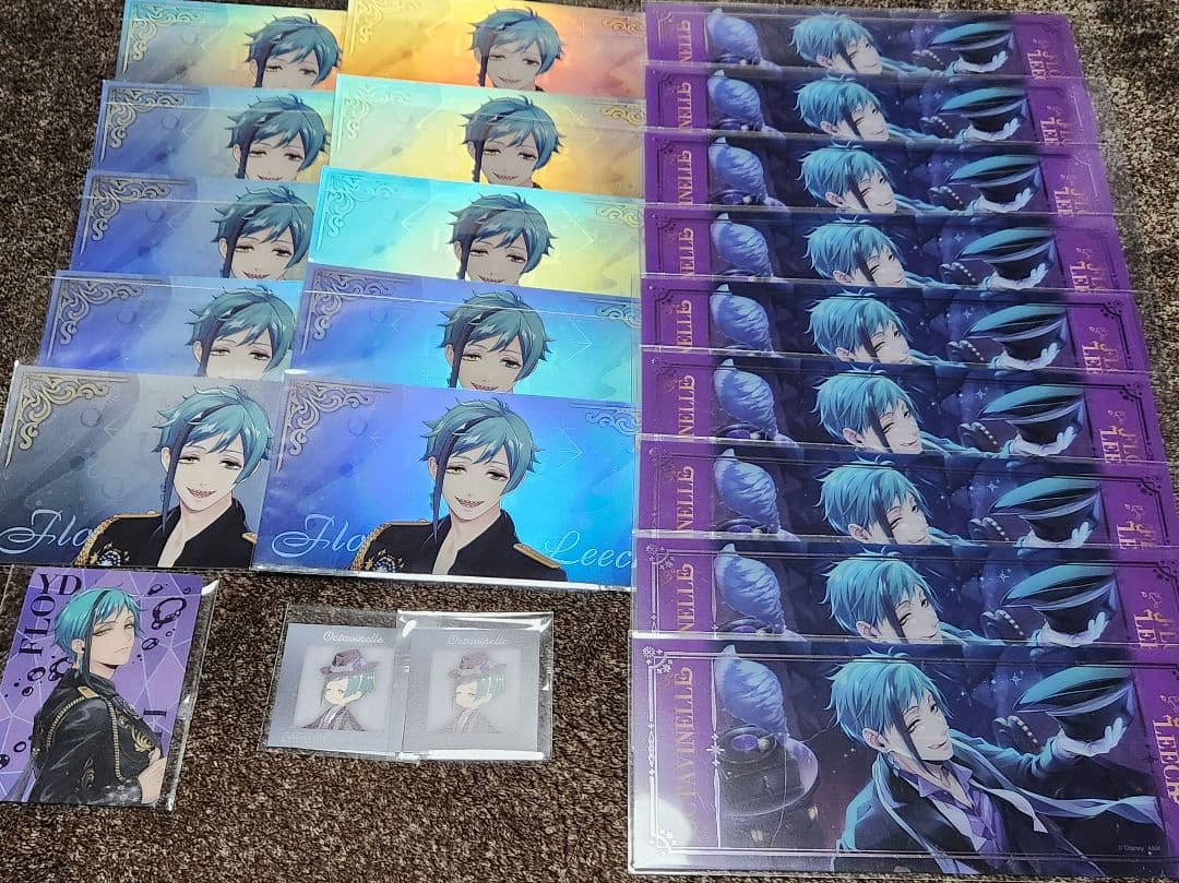 ツイステブレイジングジュエル、寮服、クリアカードフロイドまとめ ツイステ ブレイジングジュエル 缶バ・クリアカード｜Yahoo!フリマ（旧