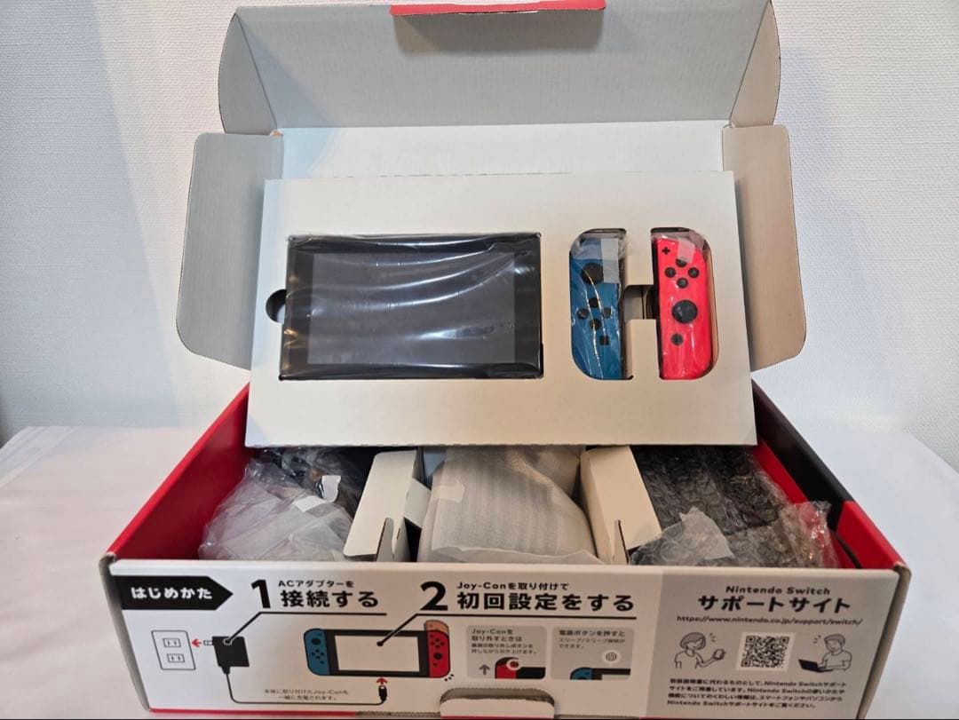 Nintendo Switch 初期型 本体(外箱・付属品付き) Amazon.co.jp: 【整備済み品】 任天堂 Nintendo Switch ニンテンドー