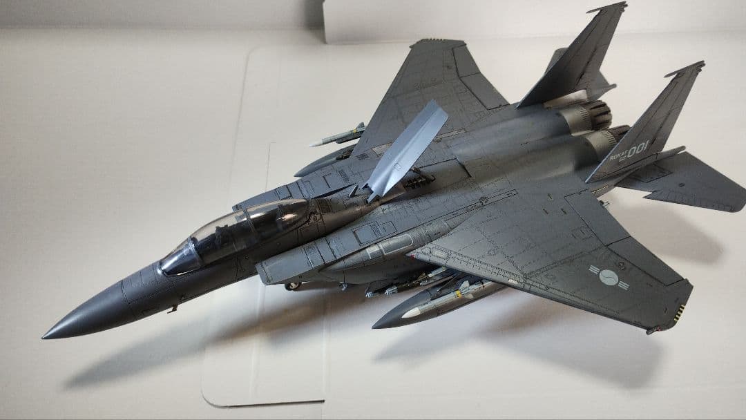 プラモデル完成機　1/72　ROKAF F-15 s-l400.jpg
