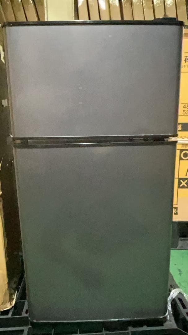 中古美品 冷蔵庫 一人暮らし冷凍冷蔵庫 60L ブラック - メルカリ