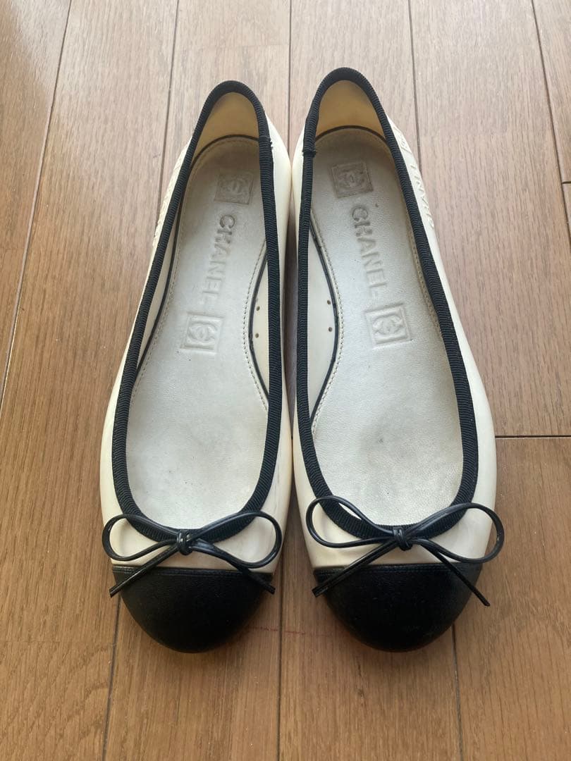 CHANEL バレエシューズ ホワイト/ブラック　塩化ビニール BALLERINA バレリーナ バレエシューズ レザー ホワイト ブラック