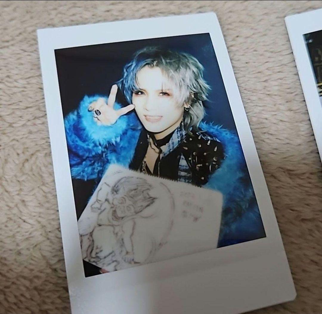 Royz 昴 チェキ③ サイン入り 即購入○ - メルカリ