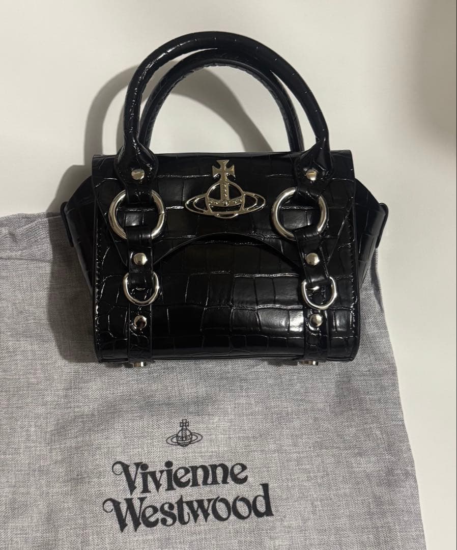 Vivienne Westwood ミニショルダーバッグ 楽天市場】Vivienne Westwood ヴィヴィアンウエストウッド ショルダー