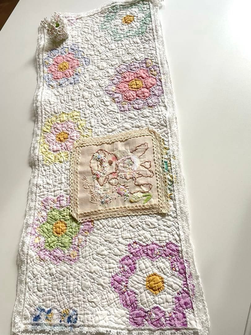 アンティークキルトロング＆ハンドメイド手刺繍ひつじちゃん·͜· ♡の