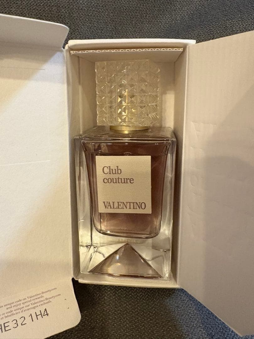 香水(女性用) VALENTINO Club couture 100ml Club Couture Valentino perfume - a new fragrance for women and men
