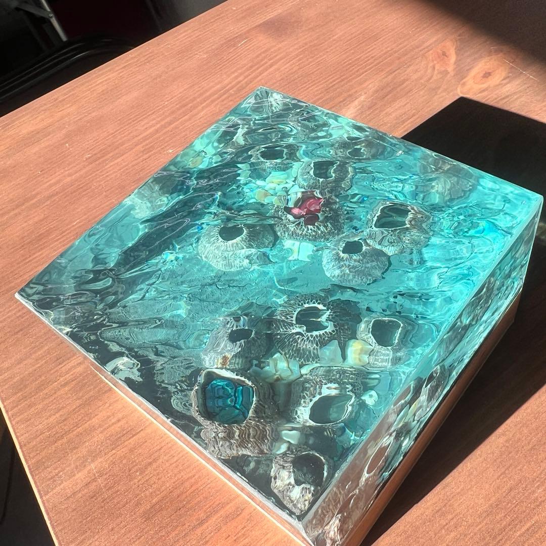 波紋アート】フジツボアート／barnacle／オブジェ／10cmプリズム