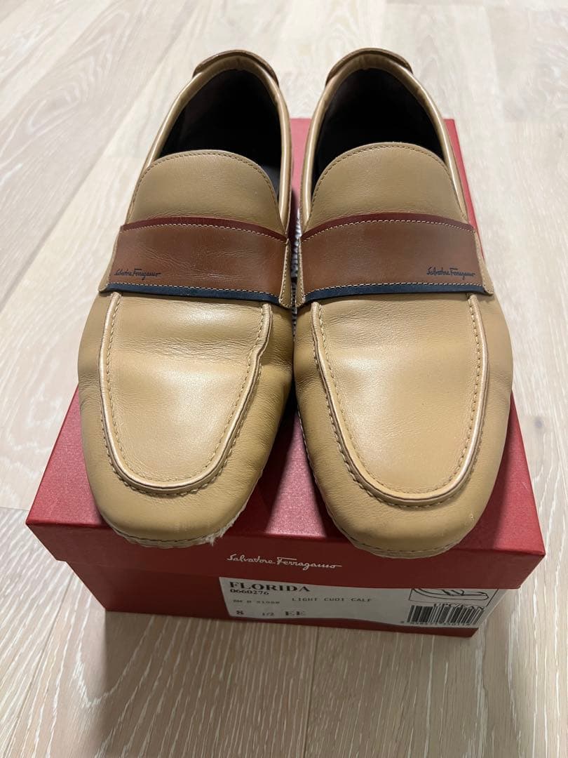 フェラガモ　8 1/2 26.5㎝-27.0㎝ FERRAGAMO（フェラガモ） ドライビングシューズ PARIGI NEW ワイズ:EEE