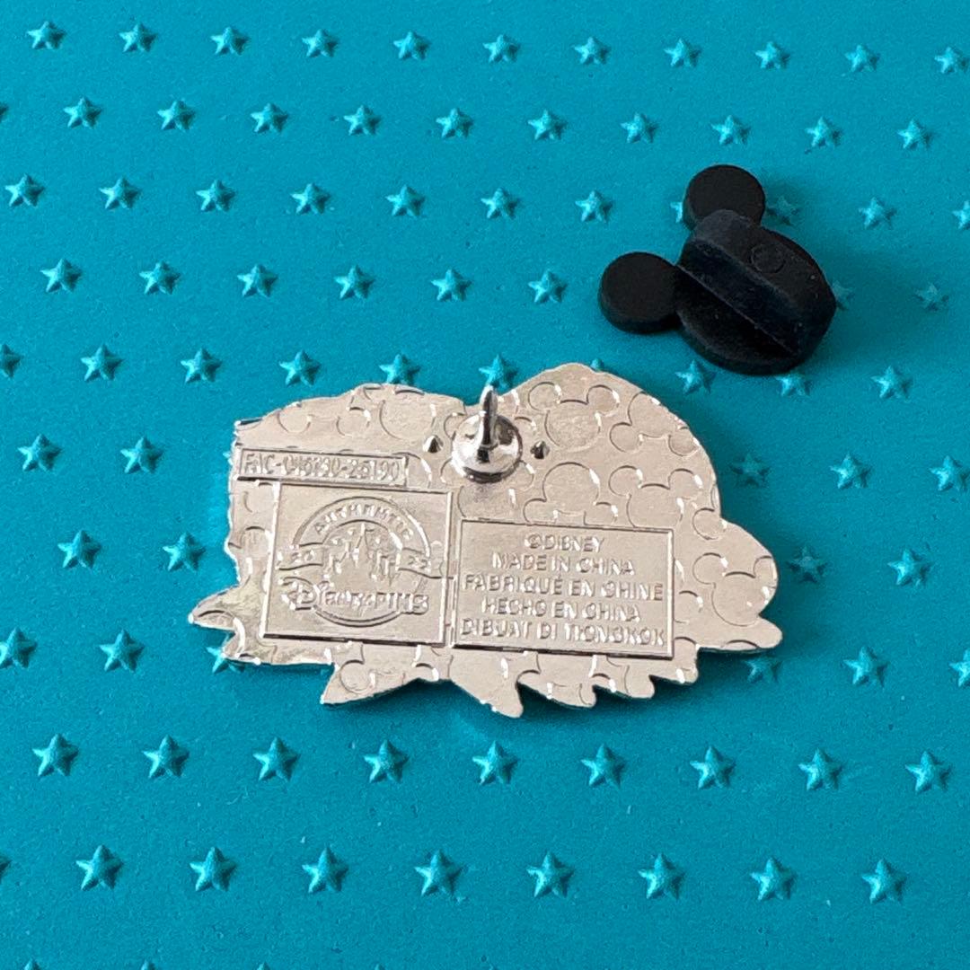 海外ディズニー ピンバッジ ライオンキング シンバ - メルカリ