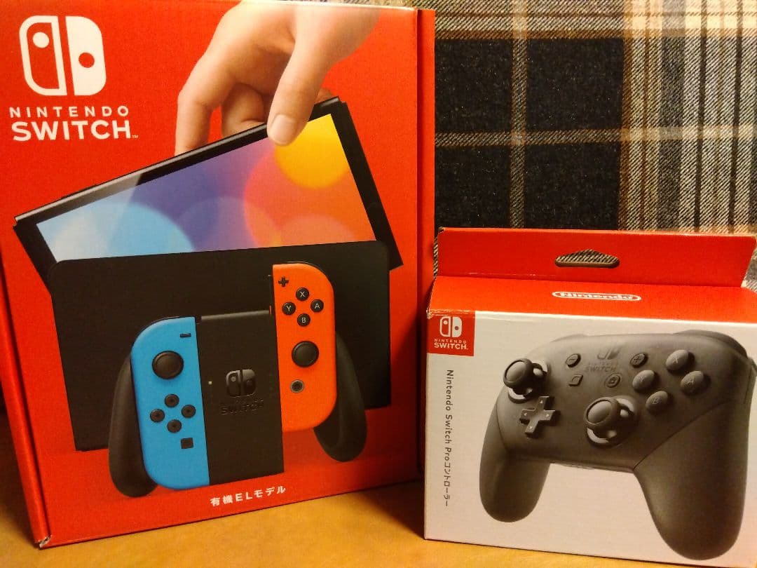 美品】Nintendo Switch本体（有機EL）とProコントローラー