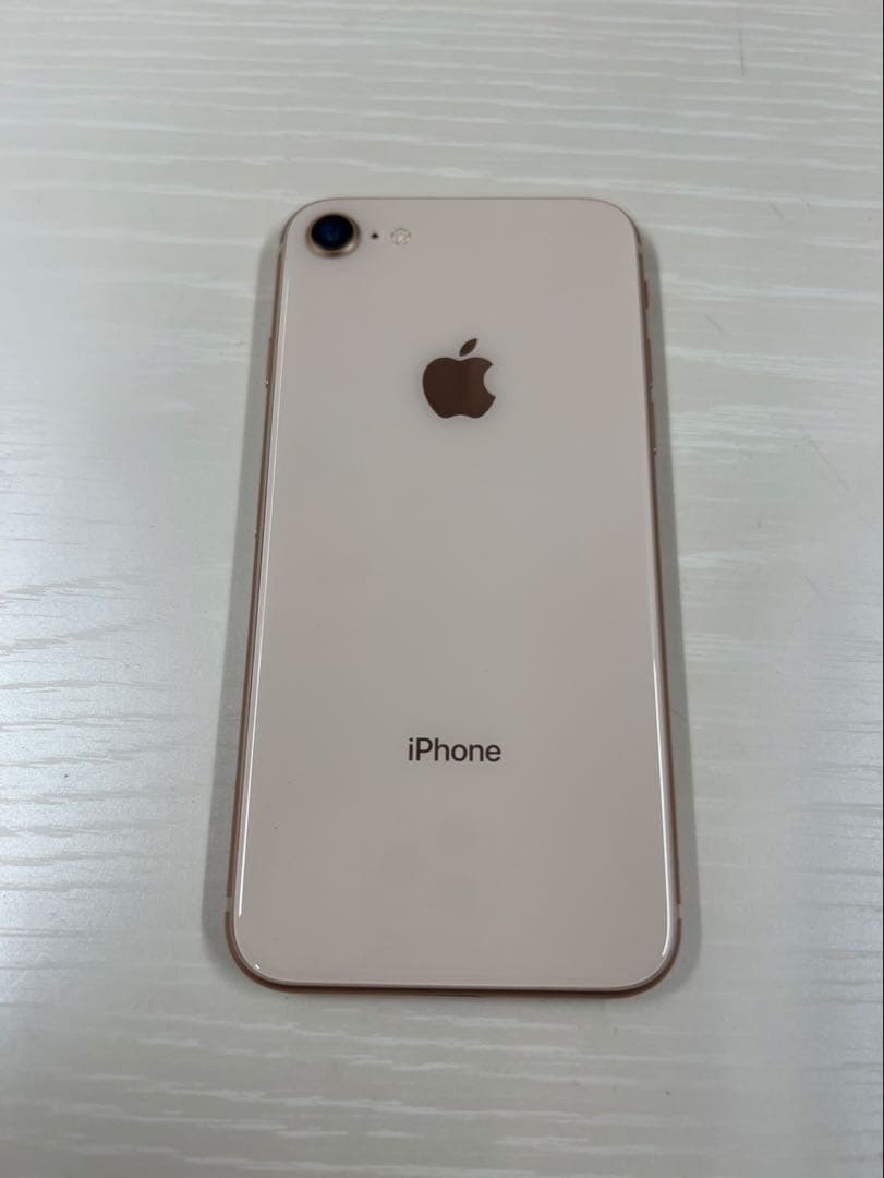 Apple iPhone 8 64GB ゴールド