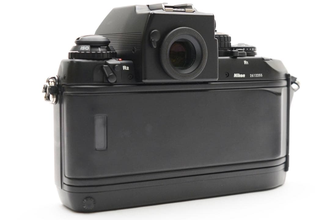 【美品】ニコン Nikon F4 《ストロボ・レンズ4本その他付属品》