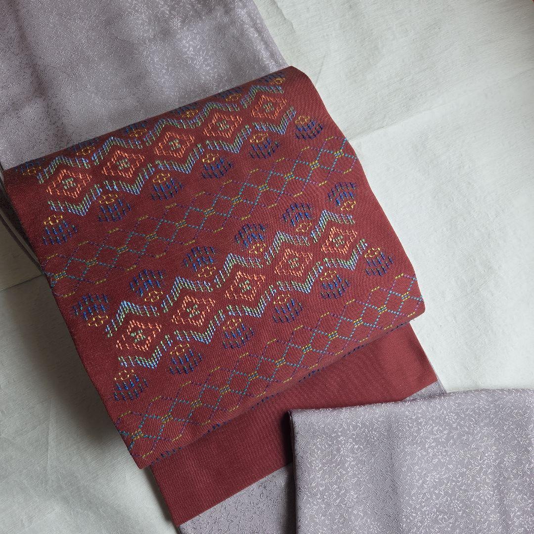 作家物 品のあるシルバーグレー 地紋が美しい雪輪柄の江戸小紋 - メルカリ