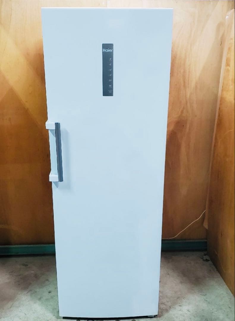 送料込★美★ハイアール ★タテ型冷凍庫 ★ '20年製★容量抜群★説明書 Yahoo!オークション -「haierハイアール」(冷凍庫) (キッチン、食卓)の
