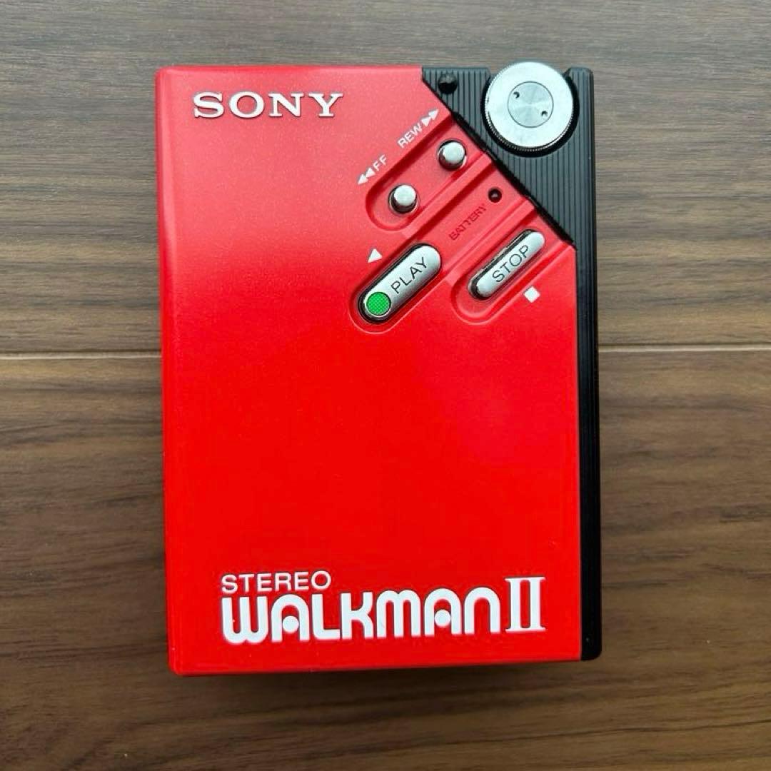 SONY WALKMAN II カセットウォークマン 赤 SONY WALKMAN WM-2 カセットウォークマン レッド ケース付 整備済