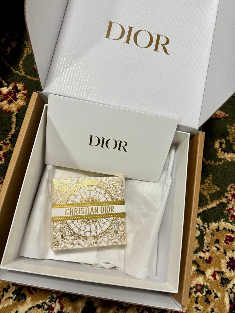 Dior ルージュ ディオール セット (オンラインブティック限定品)1セット 試してみた】Dior ルージュ ディオール セット(公式オンライン