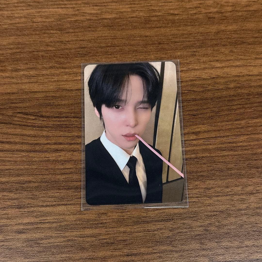 ATEEZ ユノ カフェイベント ストローver. ラキドロ 特典トレカ - メルカリ