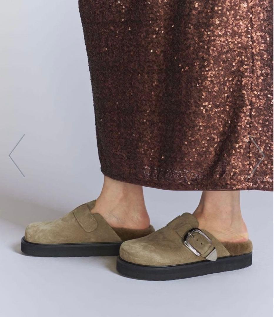 本日限定価格 未使用に近い MOHI スエードビックベルト ボストンサンダル38