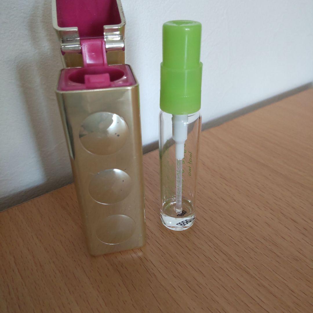 ミニ香水セット まとめ売り - メルカリ