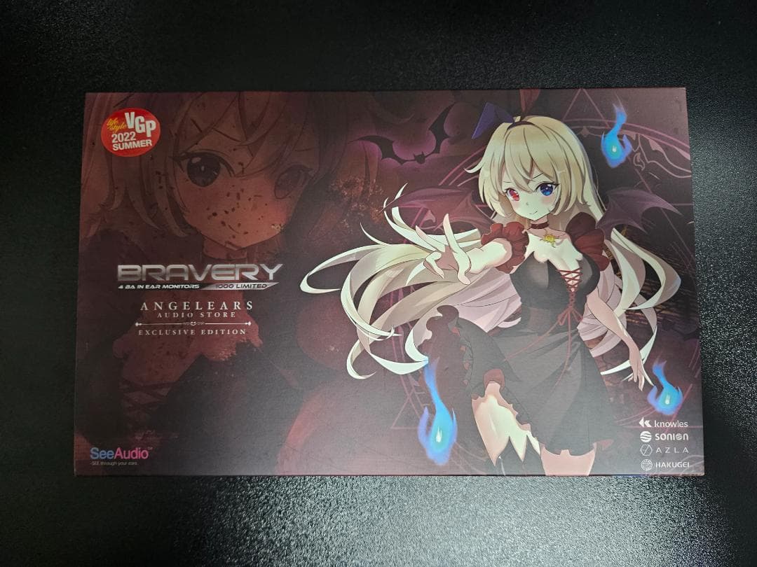 イヤホン SeeAudio Bravery AE Blue SeeAudio Bravery AE Blue and Redは1つ買っておいて損はないイヤホン