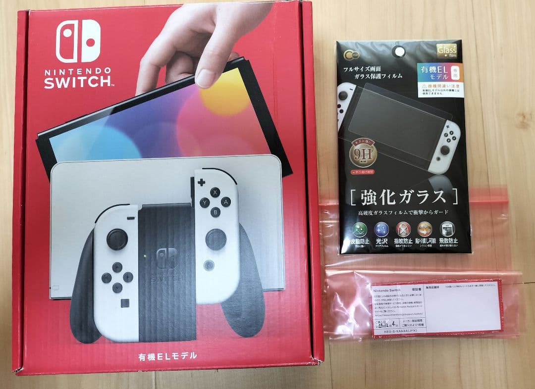 Nintendo Switch　有機ELモデル 本体　ホワイト Nintendo Switch（有機ELモデル）｜任天堂