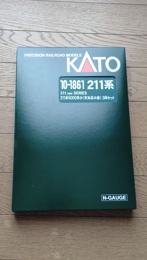 KATO 313系8000番台+211系5000番台 東海道本線6両セット - メルカリ