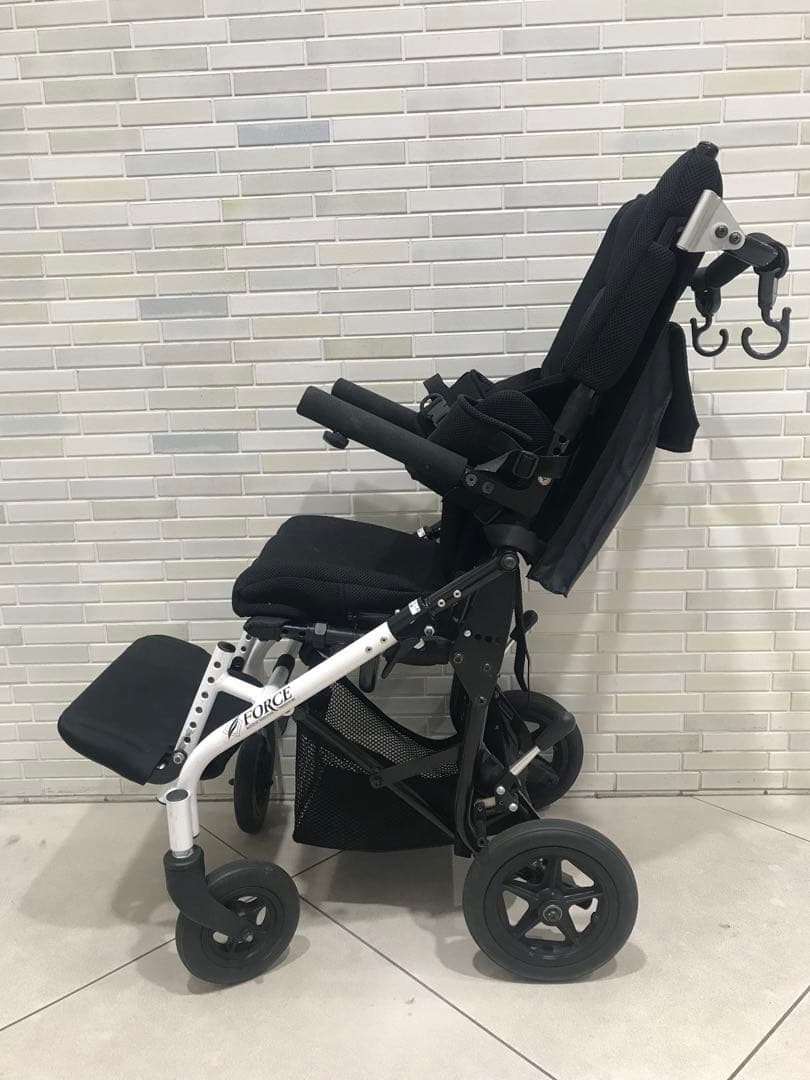 値下げ‼︎ 障害児用 バギータイプの車椅子 スキップR - メルカリ