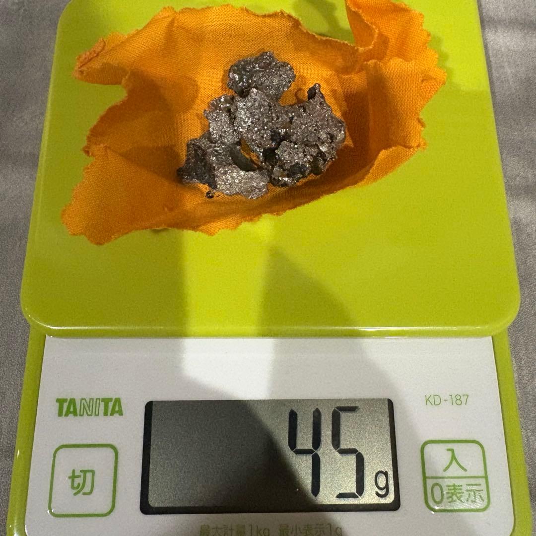 玉鋼 日刀保たたら 鬼滅の刃 日本刀 刀鍛冶 国産鉱物 刀剣乱舞