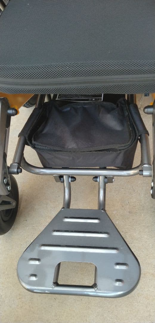 新品同様HAIGE 電動車椅子 折りたたみ可能 - メルカリ