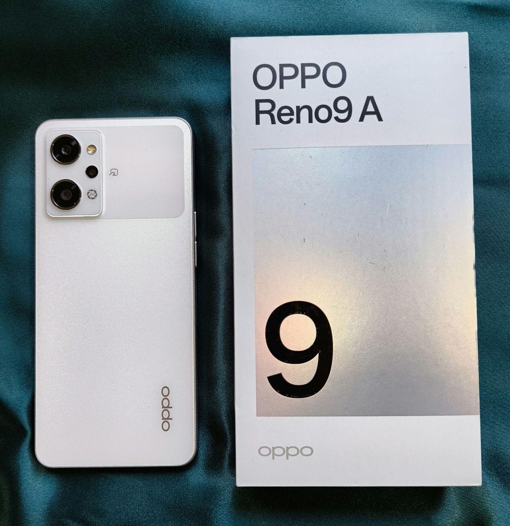OPPO Reno9 A ムーンホワイト オマケ付 - メルカリ