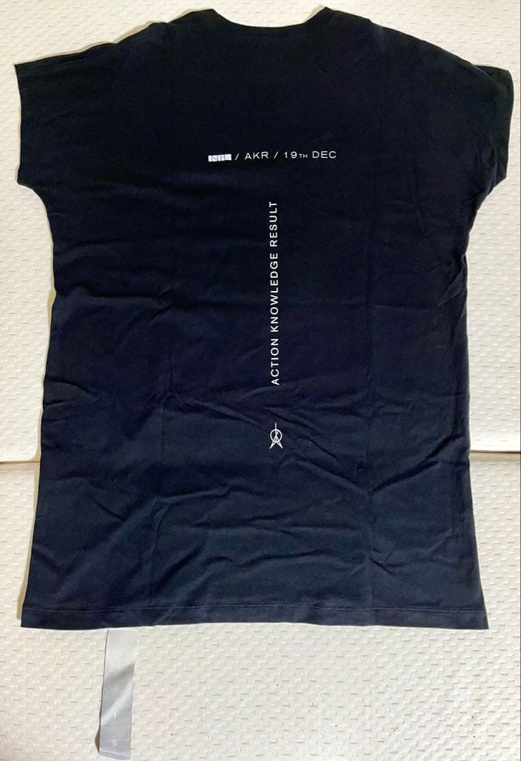UVERworld ニルズ×AKR オリジナルTシャツセット 紙袋付属 Tシャツくん